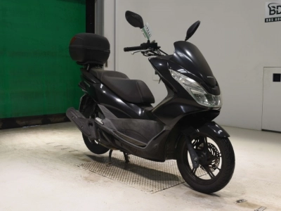 Honda PCX125-2
