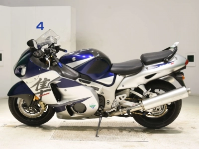 Suzuki GSX1300R HAYABUSA