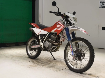 Honda XLR250R-4