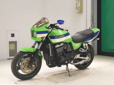 Kawasaki ZRX1100