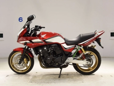 Honda CB400SFV-4 BOLDORABS