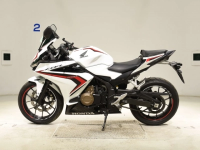 Honda CBR400R-2