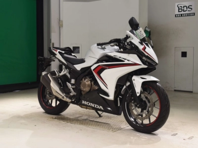 Honda CBR400R-2