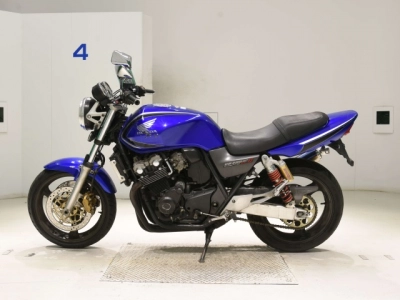 Honda CB400SFV-2