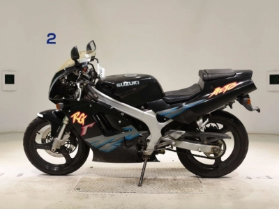 Suzuki RG125