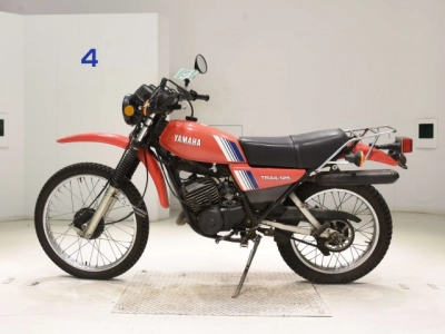 Yamaha DT125