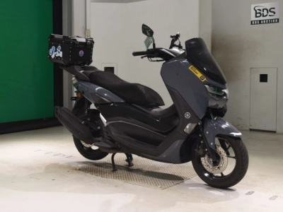 Yamaha NMAX-2