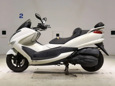Yamaha MAJESTY 250-4