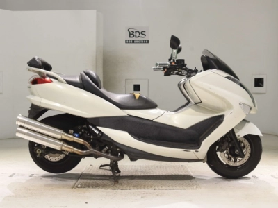 Yamaha MAJESTY 250-4
