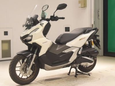 Honda ADV160
