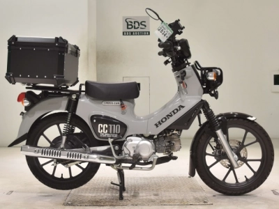 Honda  CROSS  CUB 110-3