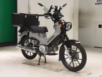Honda  CROSS  CUB 110-3