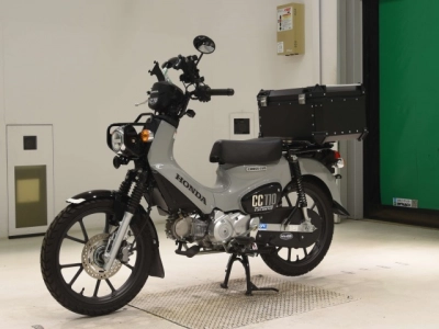 Honda  CROSS  CUB 110-3