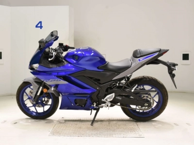 Yamaha YZF-R25A