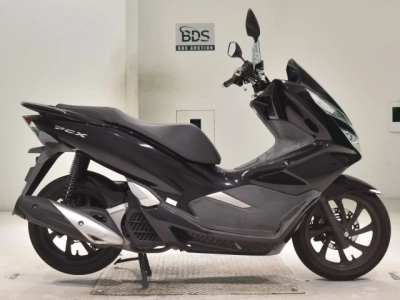 Honda PCX125-3