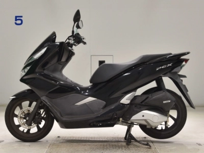 Honda PCX125-3