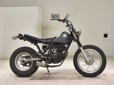 Yamaha TW200