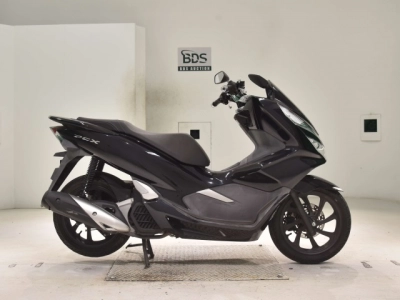 Honda PCX125-3