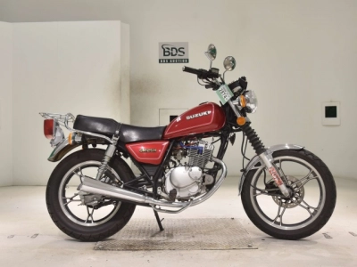 Suzuki GN125H