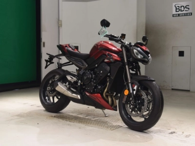 Triumph  TRIUMPH  STREET  TRIPLE RS