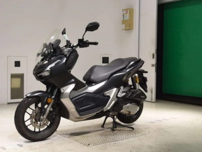 Honda ADV150