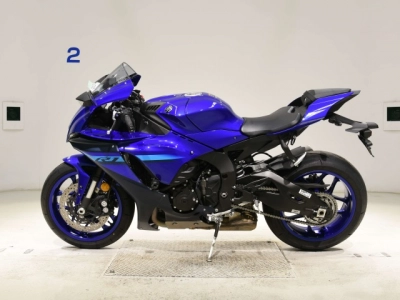 Yamaha YZF-R1