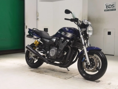 Yamaha XJR1300-2