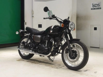 Kawasaki W800-2 STREET 