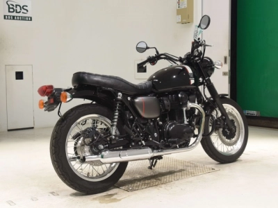 Kawasaki W800-2 STREET 