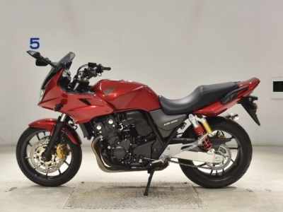 Honda CB400SFV-4 BOLDORABS