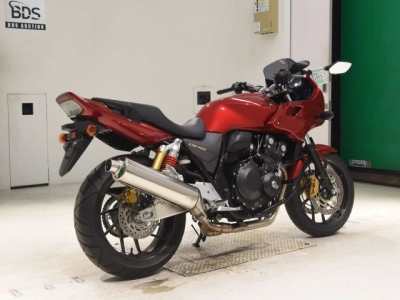 Honda CB400SFV-4 BOLDORABS