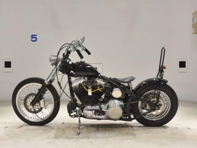 Harley-Davidson HARLEY FXSTC1340