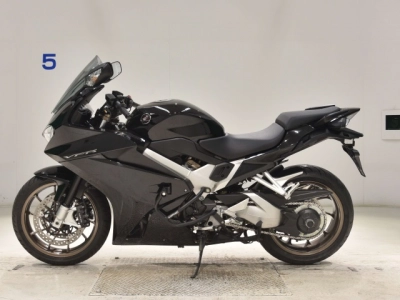 Honda VFR800F