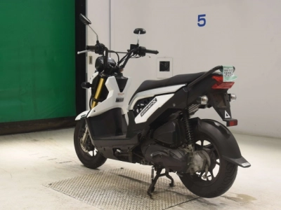 Honda ZOOMER-X