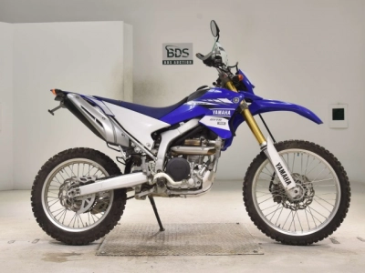 Yamaha WR250R