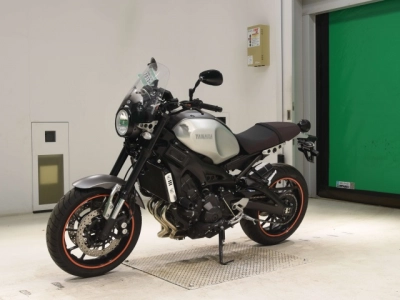 Yamaha XSR900