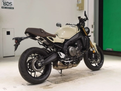 Yamaha XSR900-2