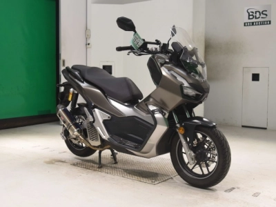 Honda ADV150