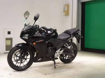 Honda CBR400R ABS