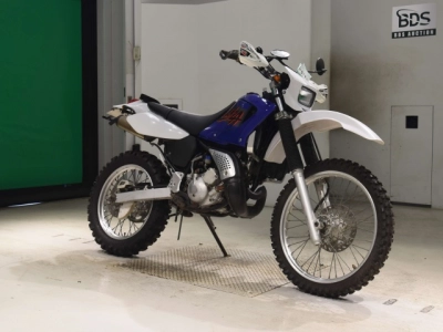 Yamaha LANZA DT230