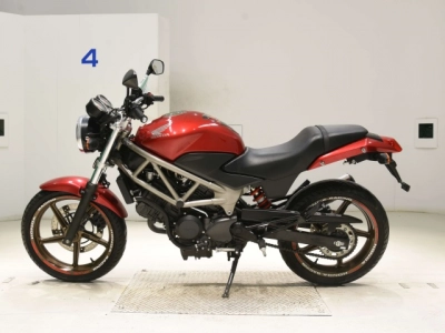 Honda VTR250