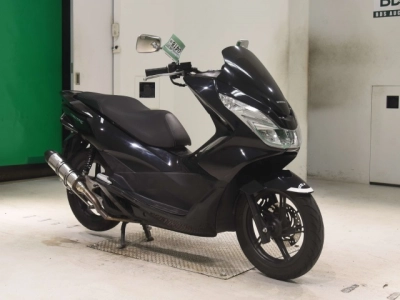 Honda PCX125-2