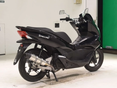 Honda PCX125-2