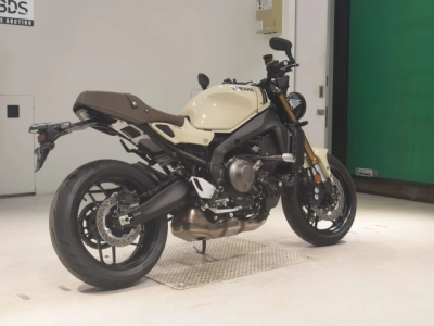 Yamaha XSR900-2