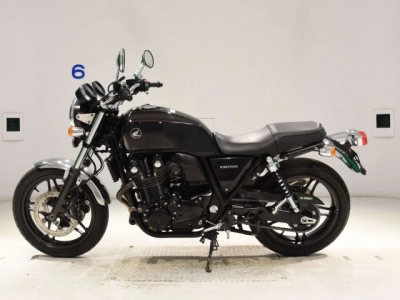 Honda CB1100