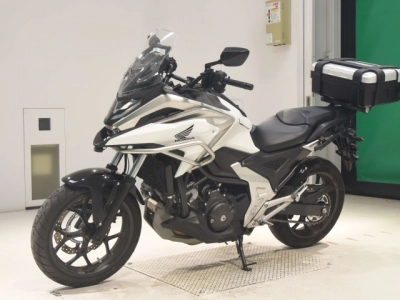 Honda NC750XD-3