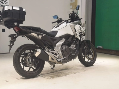 Honda NC750XD-3