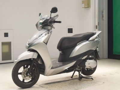 Honda LEAD 125