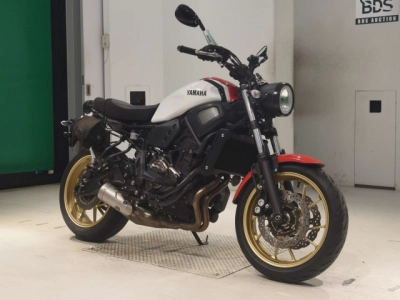Yamaha XSR700