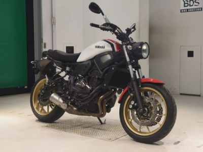 Yamaha XSR700